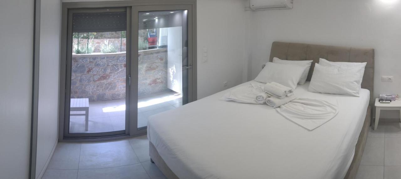Irida Holiday Apartments Stoúpa Exterior foto